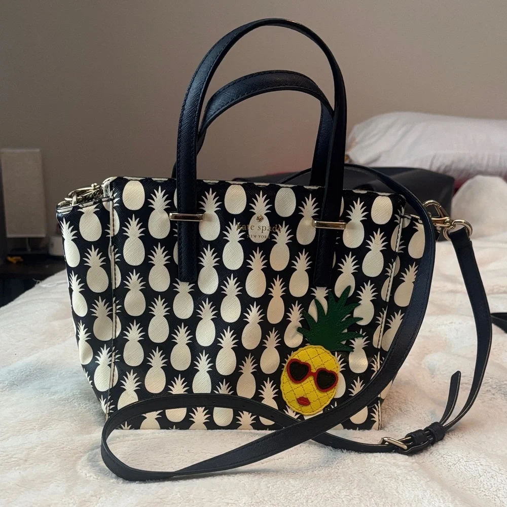 Kate Spade Black and Cream Pineapple Crossbody Bag - Picture 1 of 3